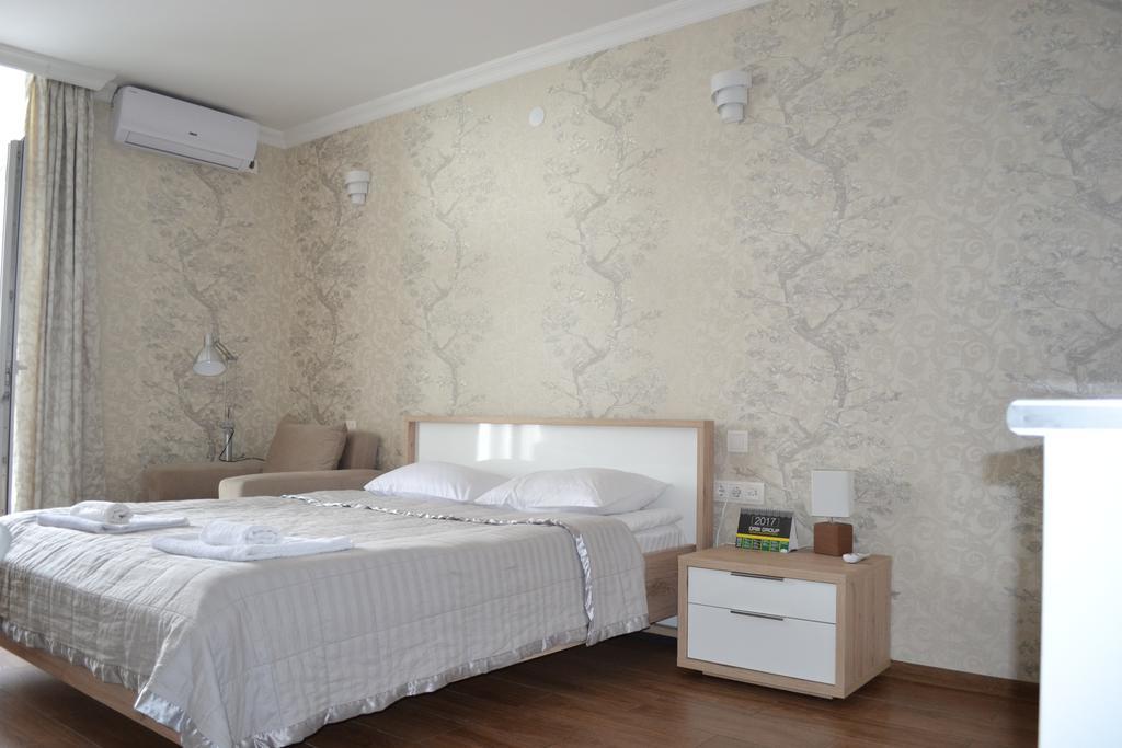 Orbi Towers Rooms Batumi Bagian luar foto