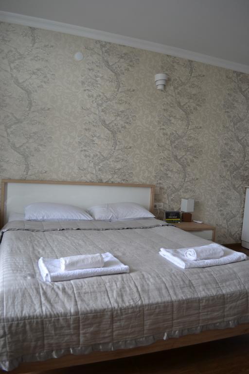 Orbi Towers Rooms Batumi Bagian luar foto