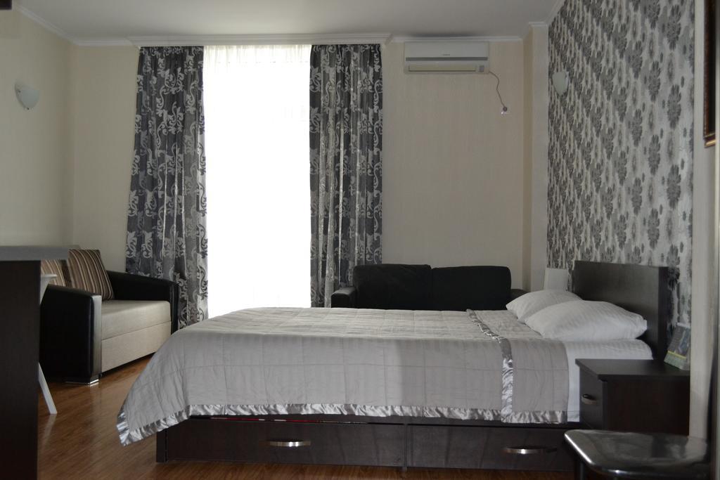 Orbi Towers Rooms Batumi Bagian luar foto
