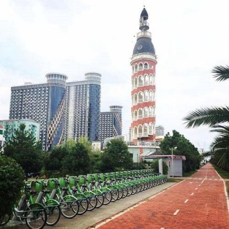 Orbi Towers Rooms Batumi Bagian luar foto