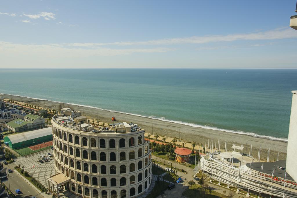 Orbi Towers Rooms Batumi Bagian luar foto
