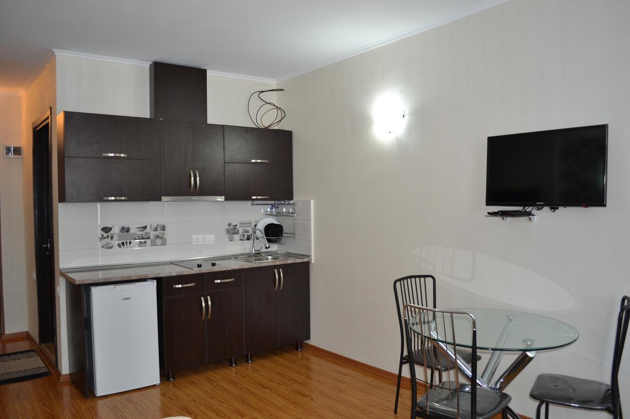 Orbi Towers Rooms Batumi Bagian luar foto